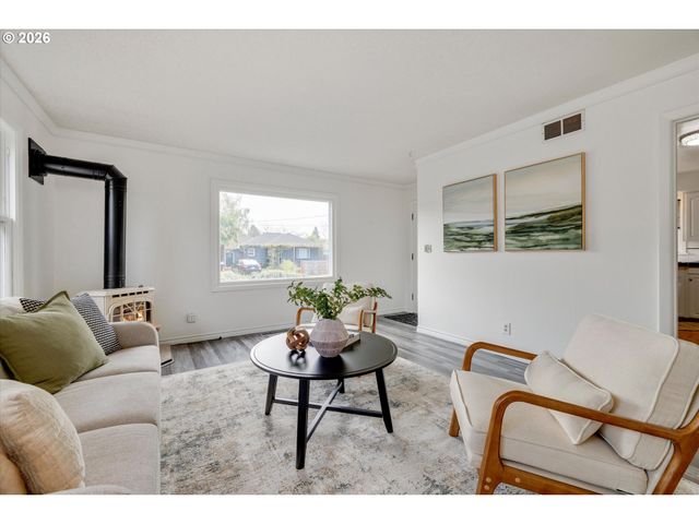 4905 Ne 78TH Ave, Portland, OR 97218