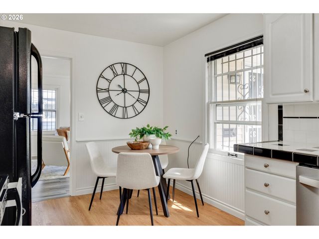 4905 Ne 78TH Ave, Portland, OR 97218