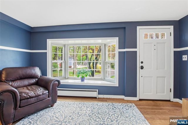 454 Maple Avenue, Glen Rock, NJ 07452