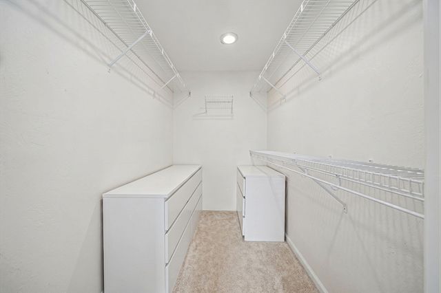 175 Tall Oaks Dr F, Weymouth, MA 02190