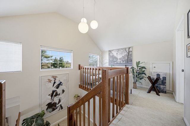 175 Tall Oaks Dr F, Weymouth, MA 02190