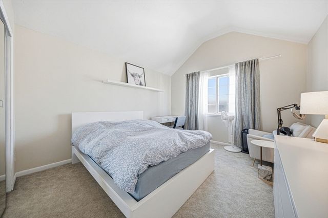 175 Tall Oaks Dr F, Weymouth, MA 02190