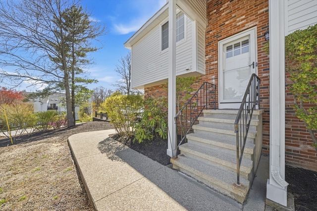 175 Tall Oaks Dr F, Weymouth, MA 02190