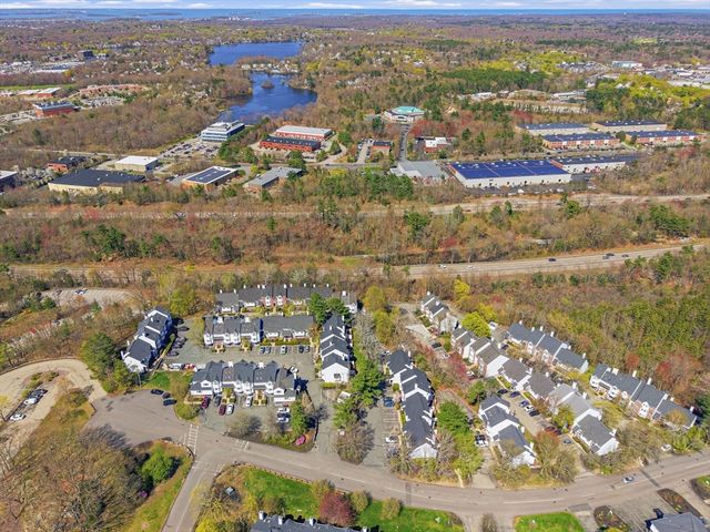 175 Tall Oaks Dr F, Weymouth, MA 02190