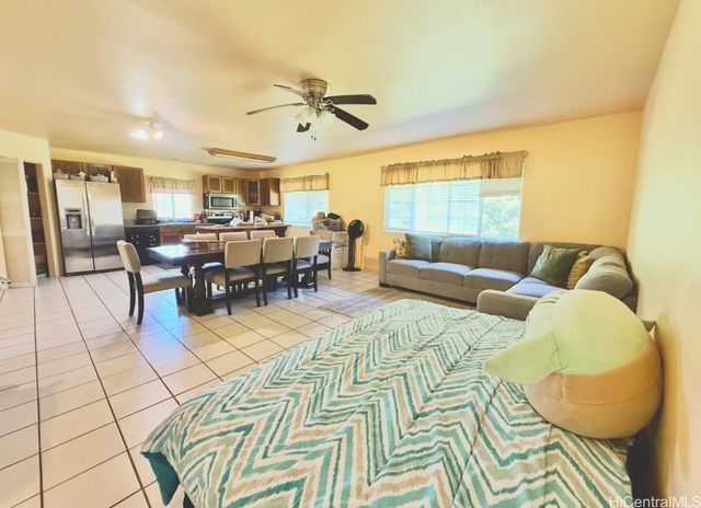 15-1348 27th Avenue, Keaau, HI 96749