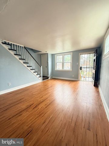 252 W 21ST ST, Chester, PA 19013