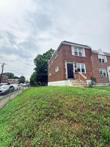 252 W 21ST ST, Chester, PA 19013