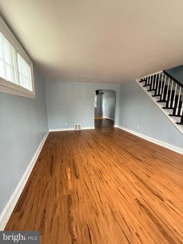 252 W 21ST ST, Chester, PA 19013