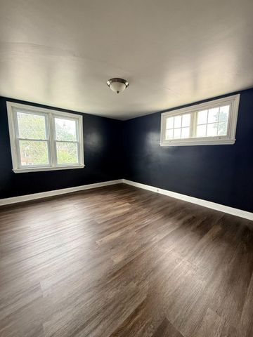 252 W 21ST ST, Chester, PA 19013