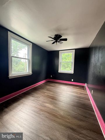 252 W 21ST ST, Chester, PA 19013
