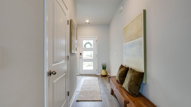 2216 Cheltenham Pl, Columbia, TN 38401