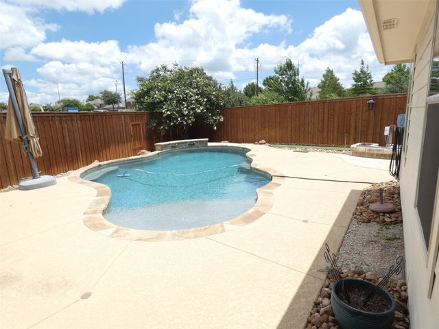 4681 Lance Leaf Drive, Fort Worth, TX 76244