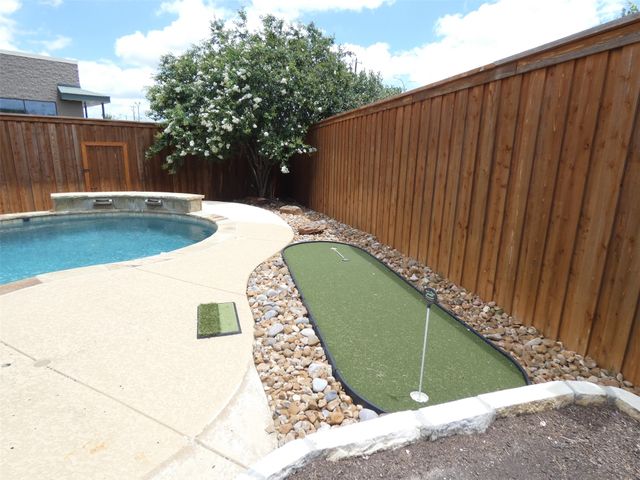 4681 Lance Leaf Drive, Fort Worth, TX 76244