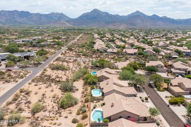 9144 E PALM TREE Drive, Scottsdale, AZ 85255
