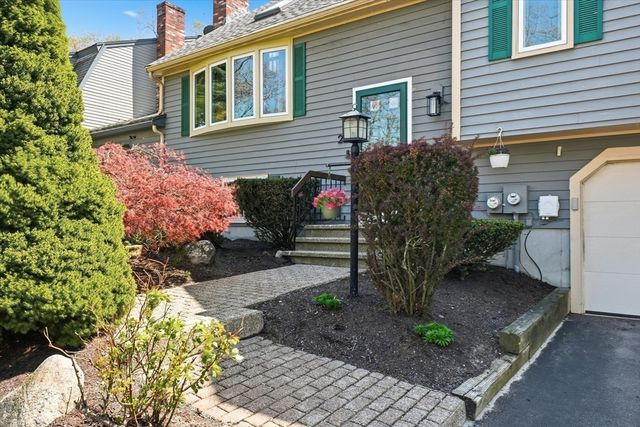 229 Comfort St 229, Bridgewater, MA 02324