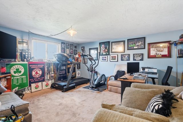 229 Comfort St 229, Bridgewater, MA 02324