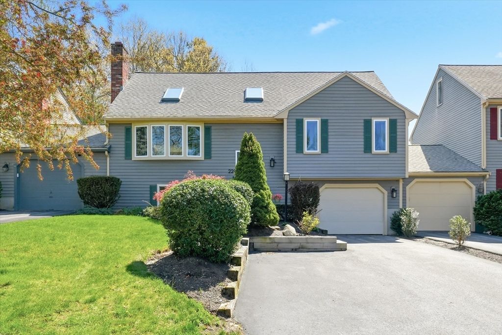 229 Comfort St 229, Bridgewater, MA 02324