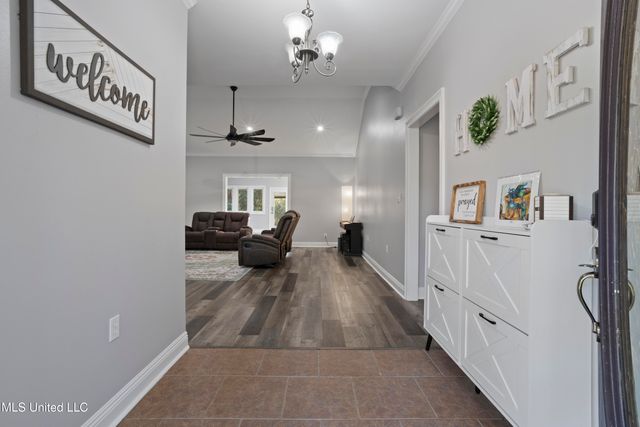 10053 Kingston Road, Bay Saint Louis, MS 39520