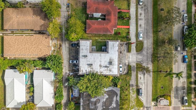 2335 NE 172nd St 3, North Miami Beach, FL 33160