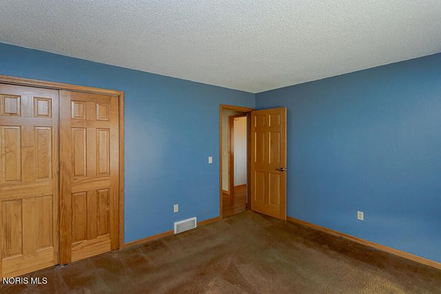 1269 Westfield Drive, Maumee, OH 43537