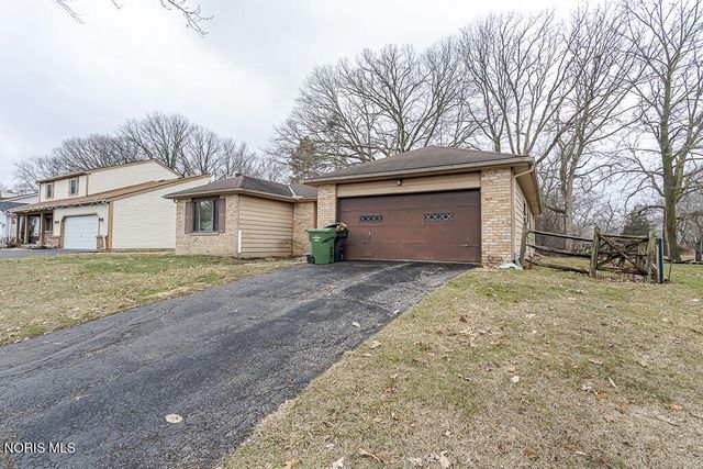 1269 Westfield Drive, Maumee, OH 43537