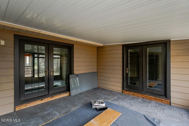 1269 Westfield Drive, Maumee, OH 43537