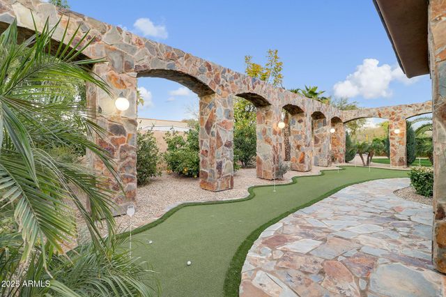 10620 N MILLER Road, Scottsdale, AZ 85260