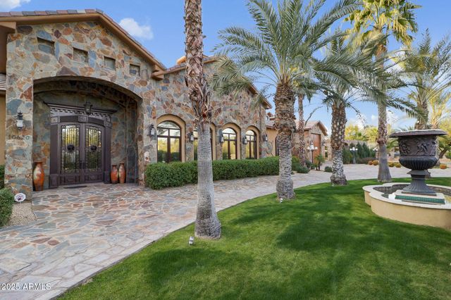 10620 N MILLER Road, Scottsdale, AZ 85260