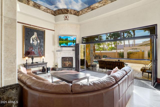 10620 N MILLER Road, Scottsdale, AZ 85260