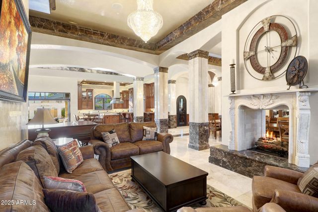 10620 N MILLER Road, Scottsdale, AZ 85260