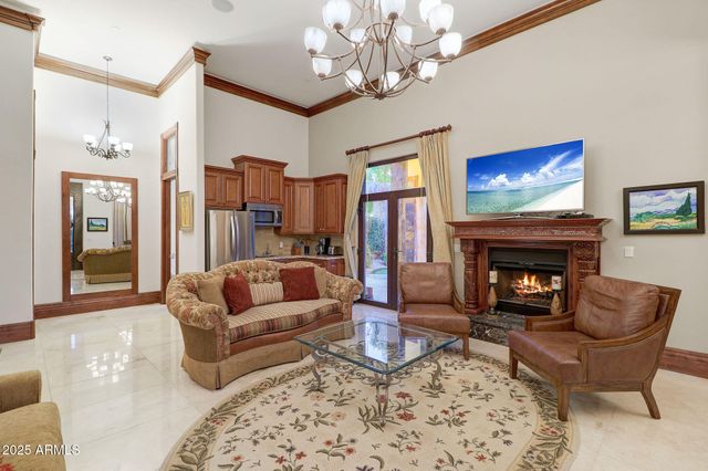 10620 N MILLER Road, Scottsdale, AZ 85260