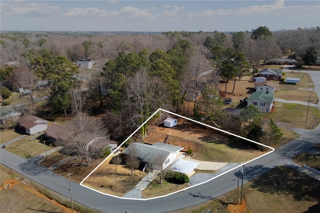 108 Hodge Street, Abbeville, SC 29620