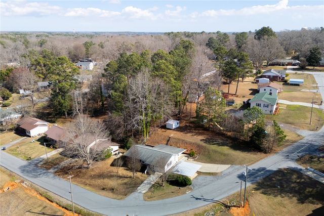 108 Hodge Street, Abbeville, SC 29620