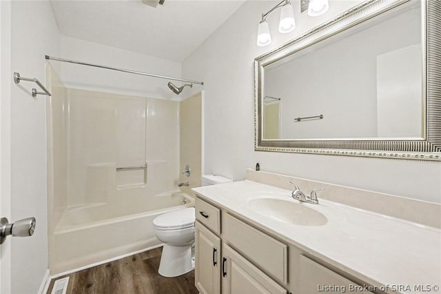 3014 Gardner Boulevard, Jeffersonville, IN 47130