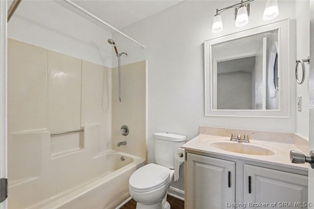 3014 Gardner Boulevard, Jeffersonville, IN 47130