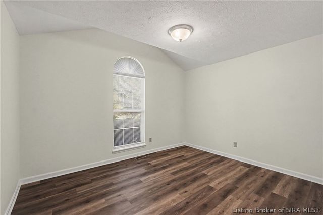 3014 Gardner Boulevard, Jeffersonville, IN 47130