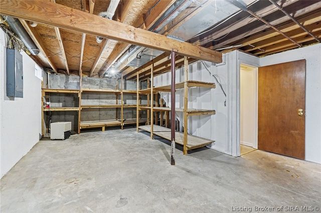 3014 Gardner Boulevard, Jeffersonville, IN 47130