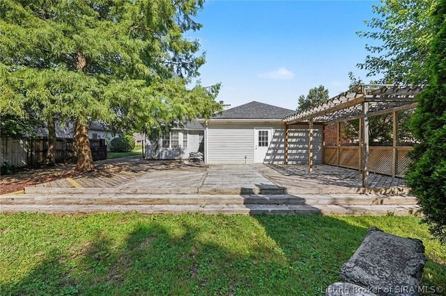 3014 Gardner Boulevard, Jeffersonville, IN 47130
