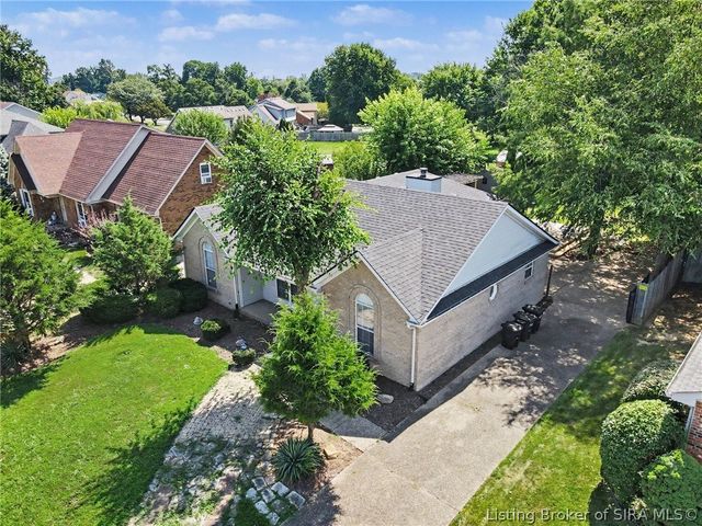 3014 Gardner Boulevard, Jeffersonville, IN 47130