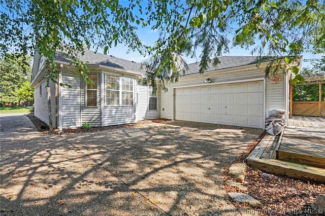 3014 Gardner Boulevard, Jeffersonville, IN 47130