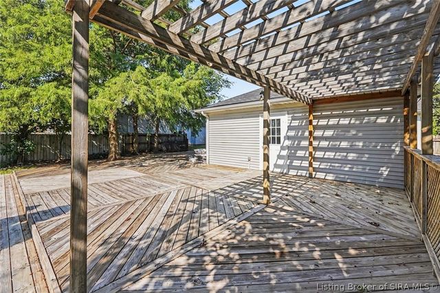3014 Gardner Boulevard, Jeffersonville, IN 47130