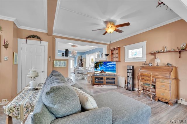 18 Robins Street, Buffalo, NY 14220