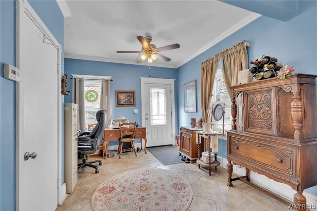18 Robins Street, Buffalo, NY 14220