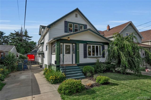 18 Robins Street, Buffalo, NY 14220