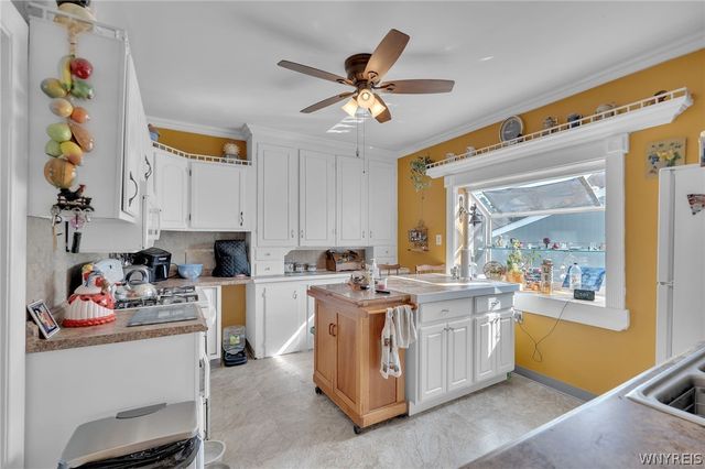 18 Robins Street, Buffalo, NY 14220