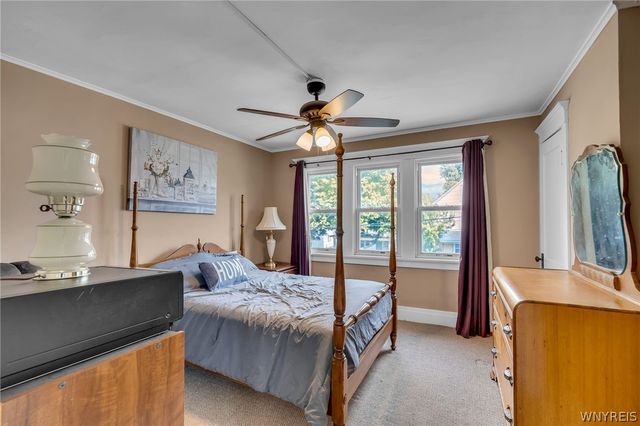 18 Robins Street, Buffalo, NY 14220
