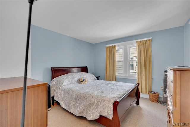 18 Robins Street, Buffalo, NY 14220