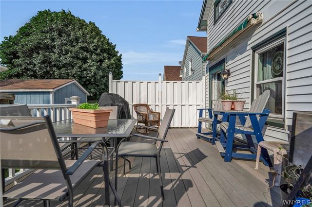 18 Robins Street, Buffalo, NY 14220