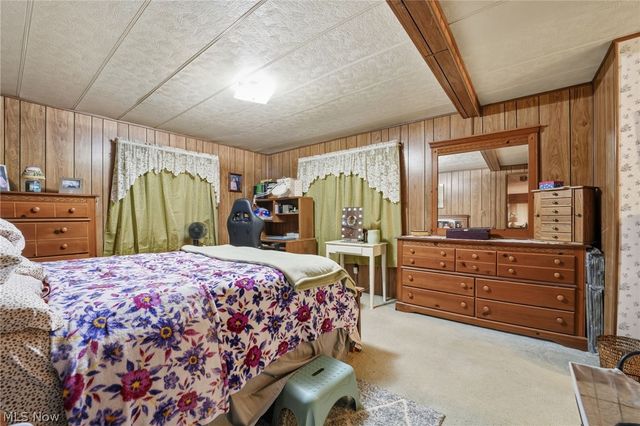 261 Chelsea Drive, Willoughby, OH 44094