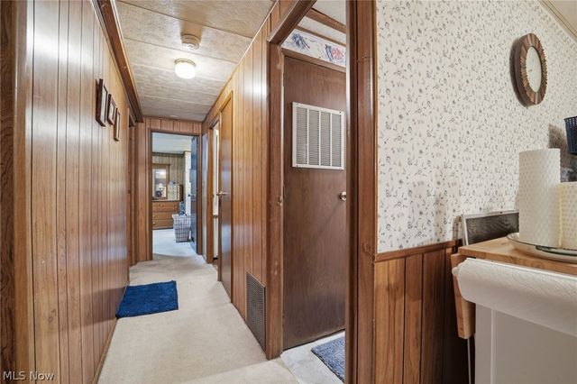 261 Chelsea Drive, Willoughby, OH 44094